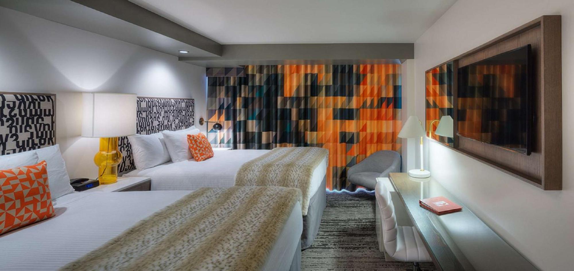 Queen Room Two Queen Beds City View