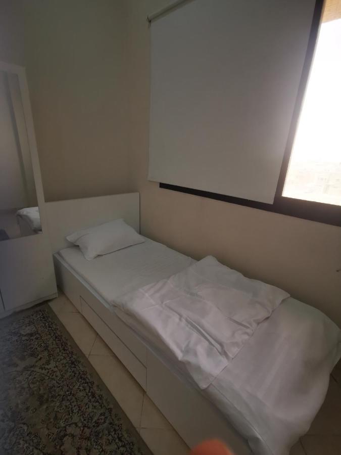 Single Bed Mixed Dormitory Room
