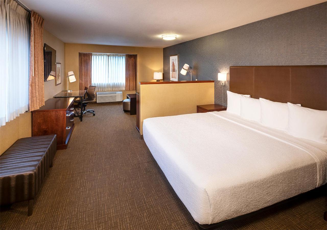 Junior Suite,1742728445:JPEG
