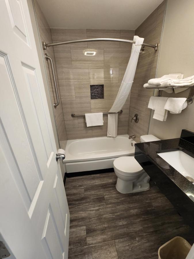 Double Room,1374178880:JPEG