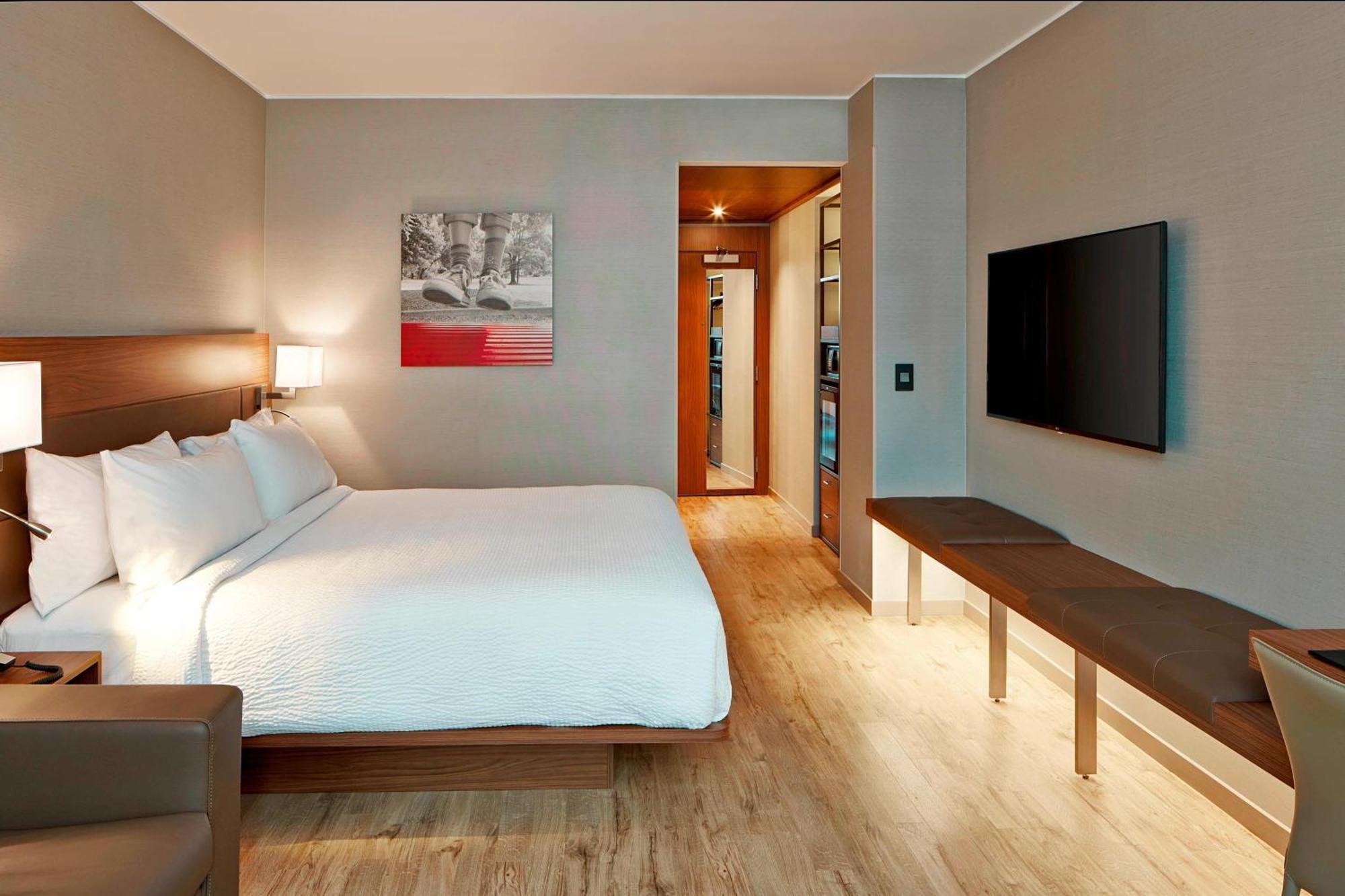 King Room with Sofa Bed,1501205461:JPEG