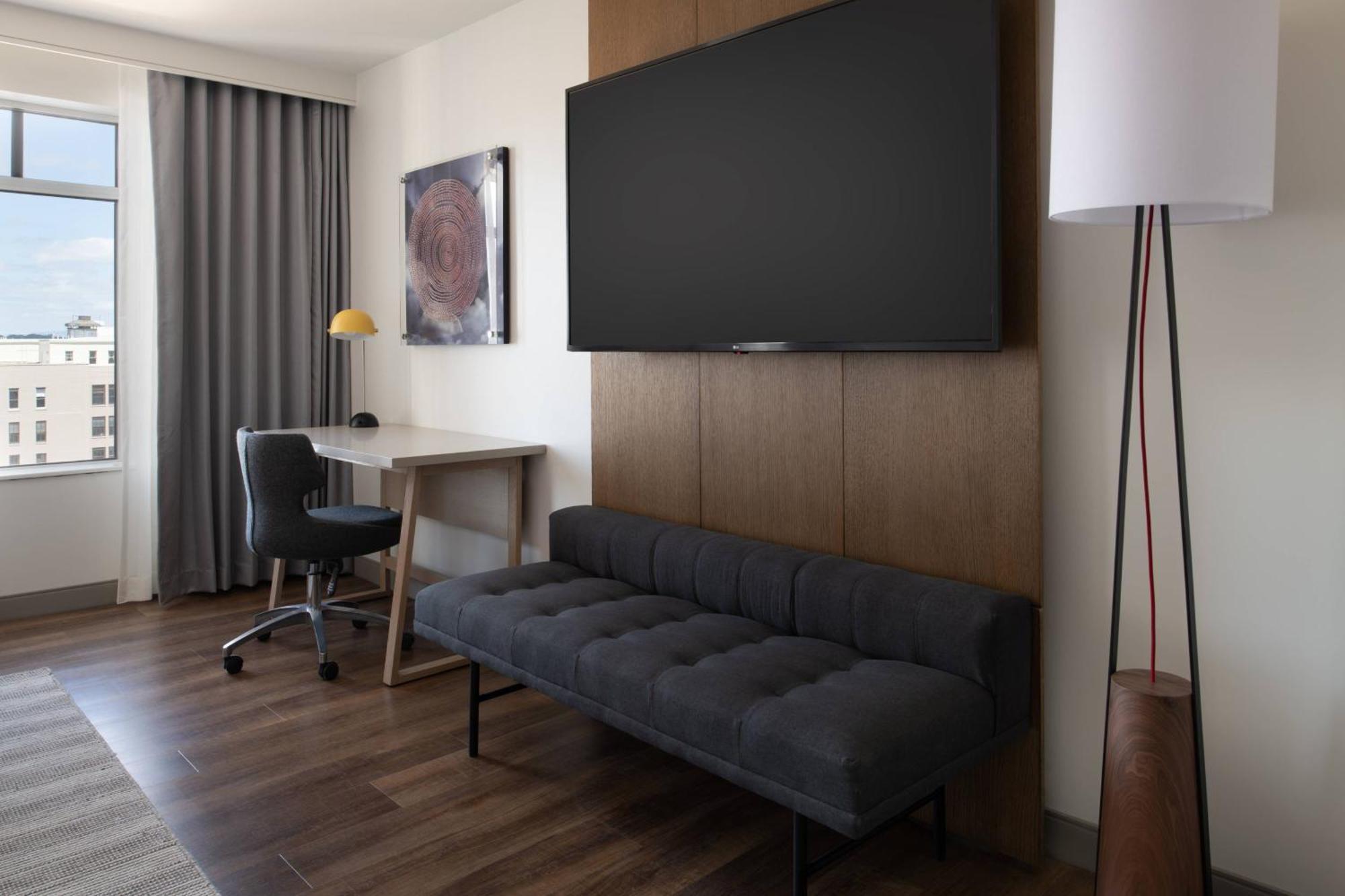 Queen Room Two Queen Beds City View Concierge Lounge Access
