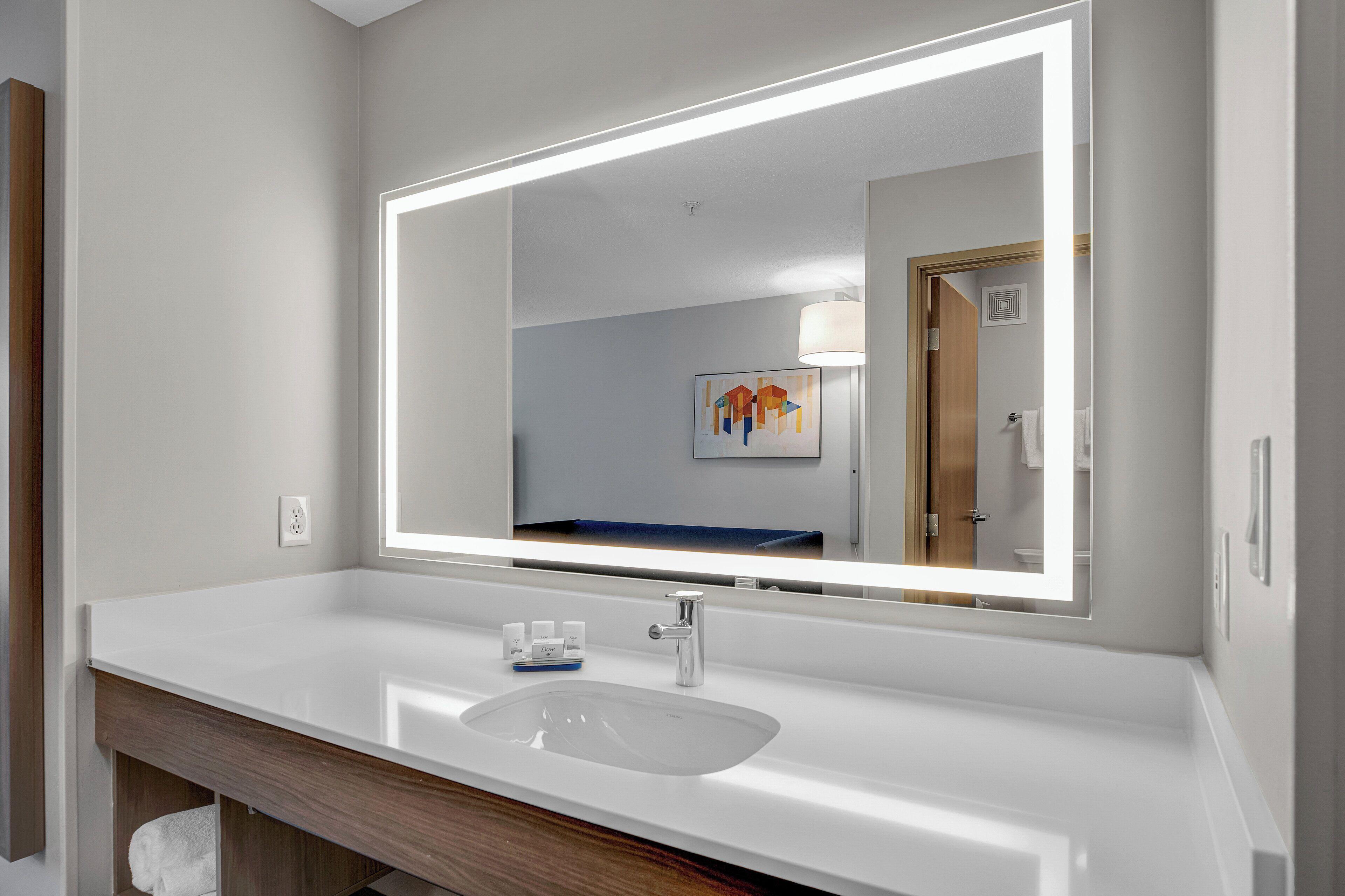 Standard Room,1580160717:JPEG