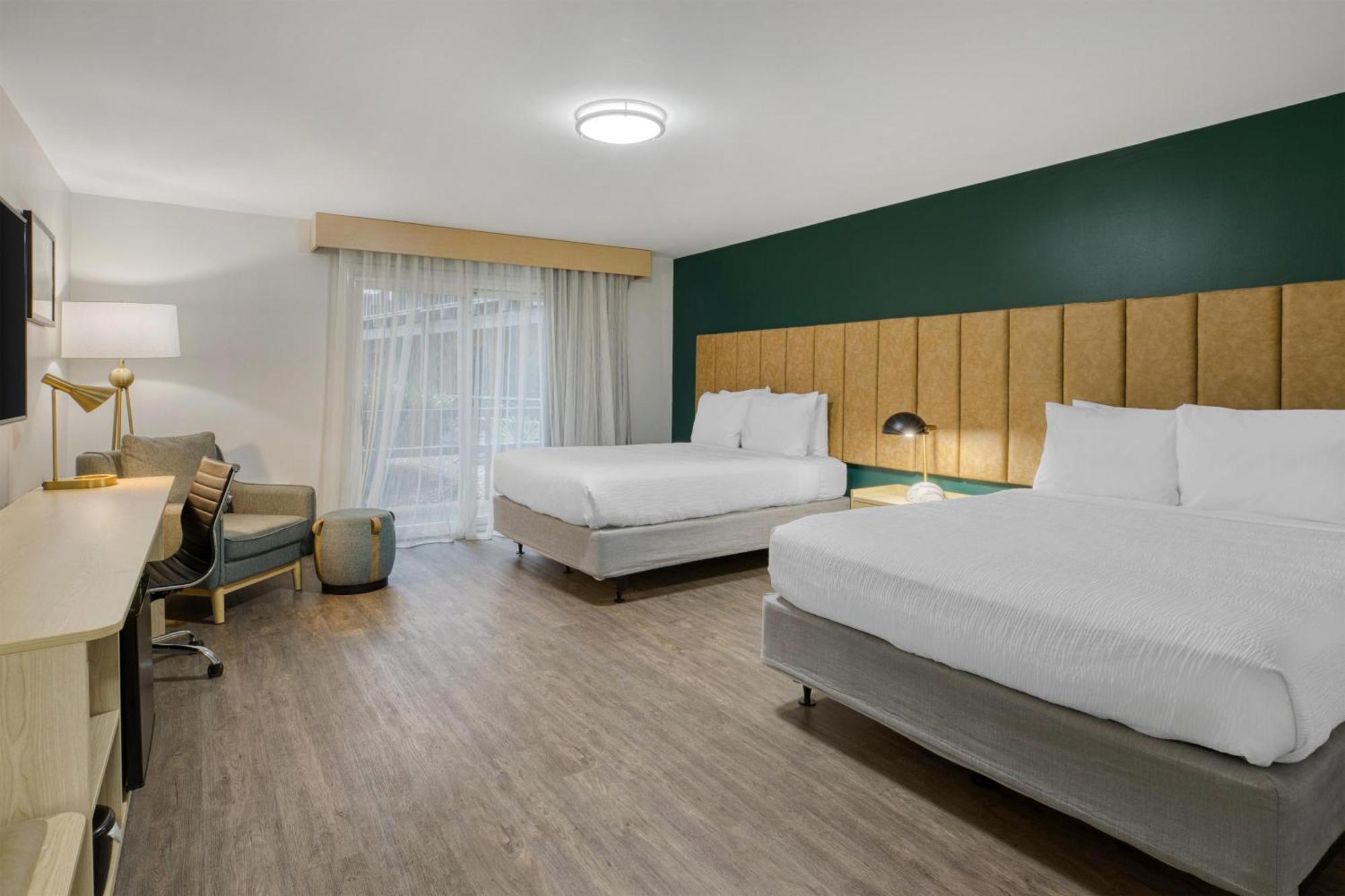 Queen Room Two Queen Beds Bath Tub Balcony View or Disability Access or Non-Smoking,1722949460:JPEG
