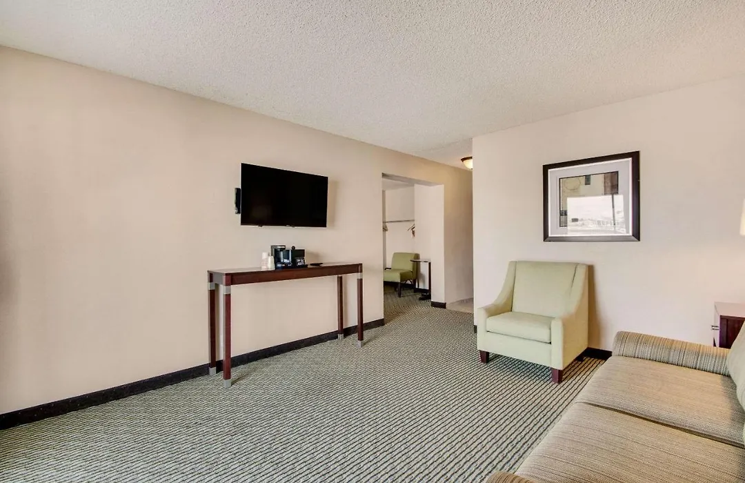 Rodeway Inn & Suites Portland - Jantzen Beach-1