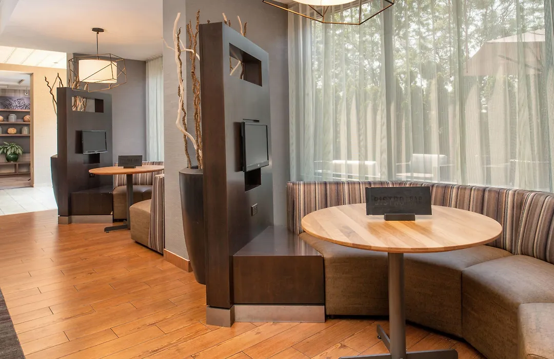 Courtyard By Marriott Portland Airport-1