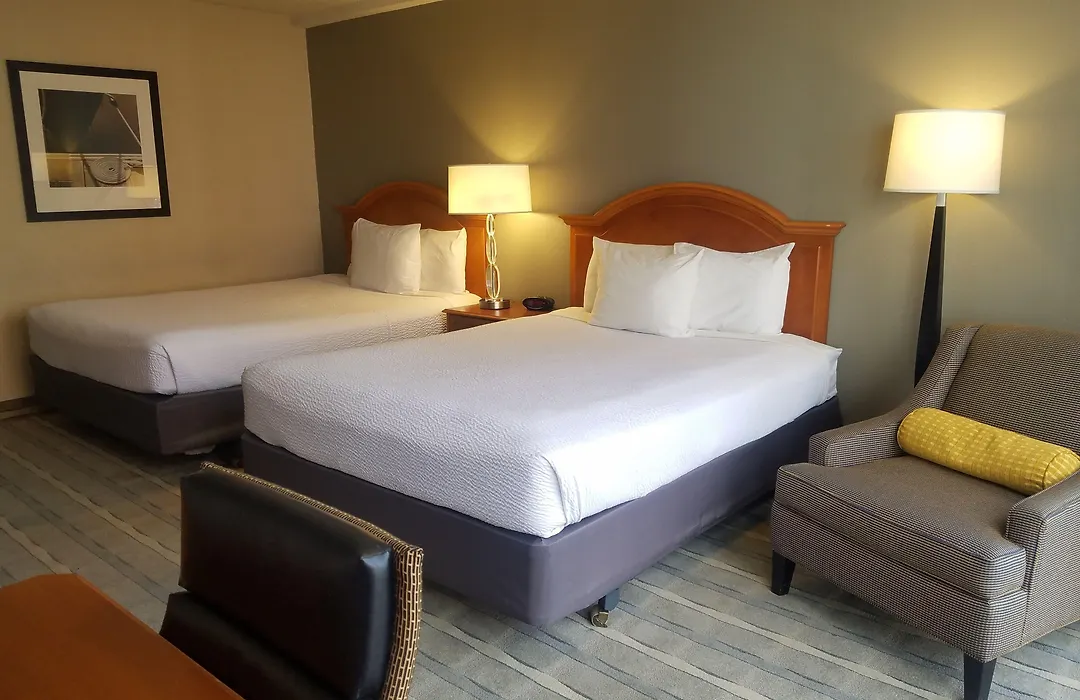 Inn At The Convention Center-1