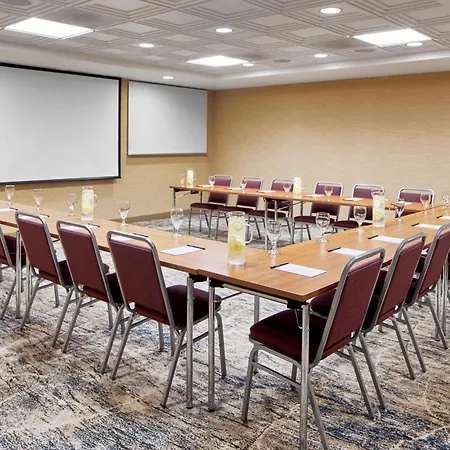 Courtyard By Marriott Portland City Center-2