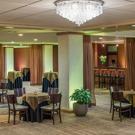 Doubletree By Hilton Portland-2
