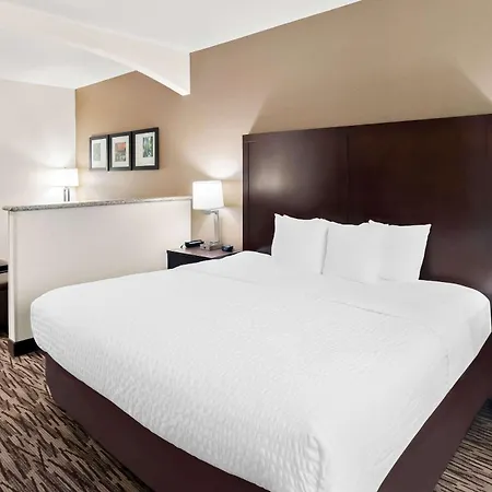 Comfort Suites Portland Airport-3