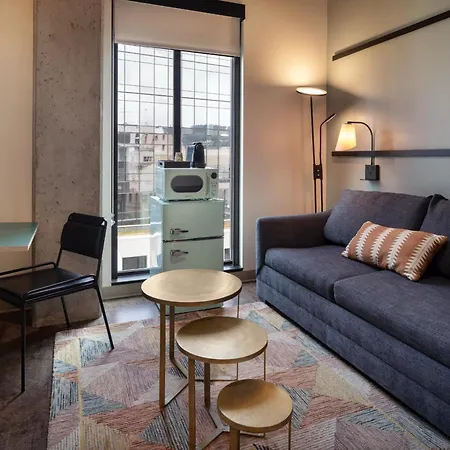 Moxy Portland Downtown-2
