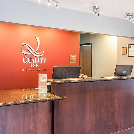 Quality Inn Downtown Convention Center-2