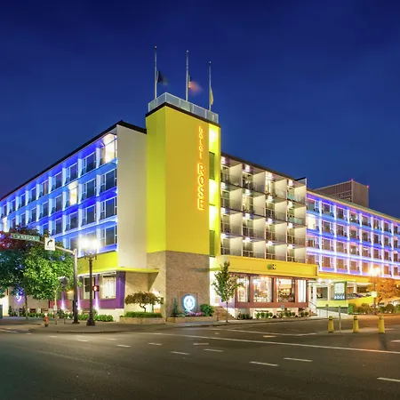 Staypineapple, Hotel Rose, Downtown Portland-3