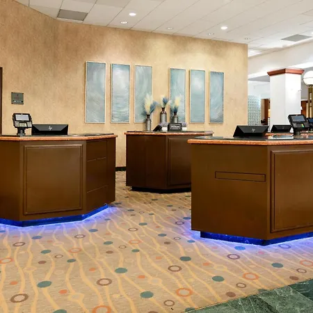 Embassy Suites By Hilton Portland Airport-2