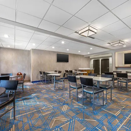 Best Western Plus Portland Airport Hotel & Suites-2