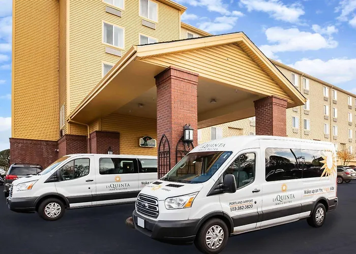 La Quinta By Wyndham Portland Airport Hotel