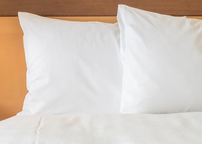 Hotels in PortlandHoliday Inn Express & Suites - Airport - Cascade Stn By Ihg