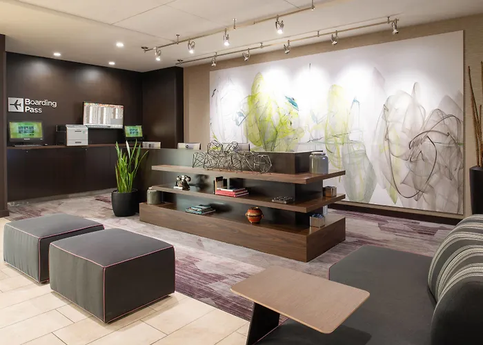 Courtyard By Marriott Portland Airport Hotel
