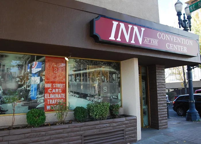 Hotels in PortlandInn At The Convention Center