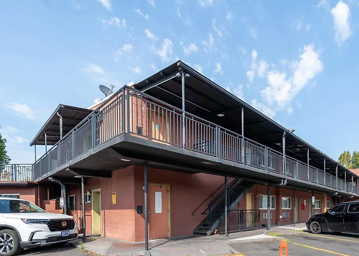 Banfield Studios By Oyo Portland Or