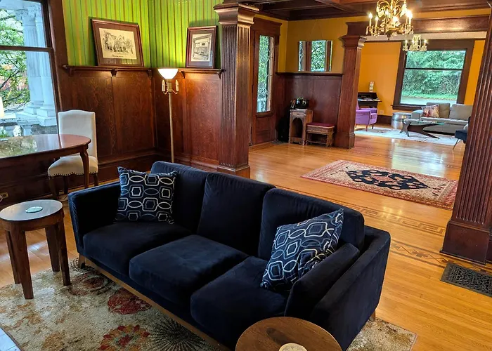 Evermore Guesthouse Portland