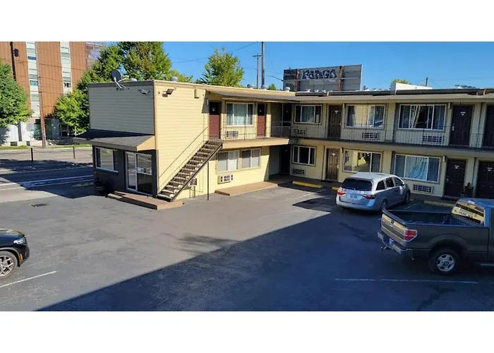 Economy Inn Portland