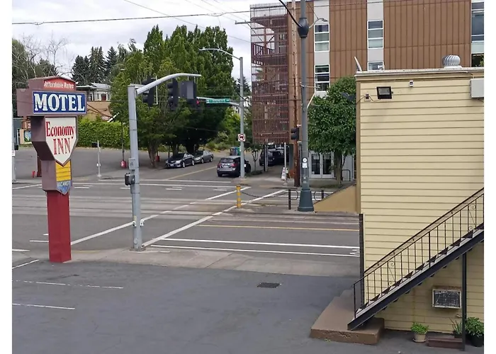 Economy Inn Portland
